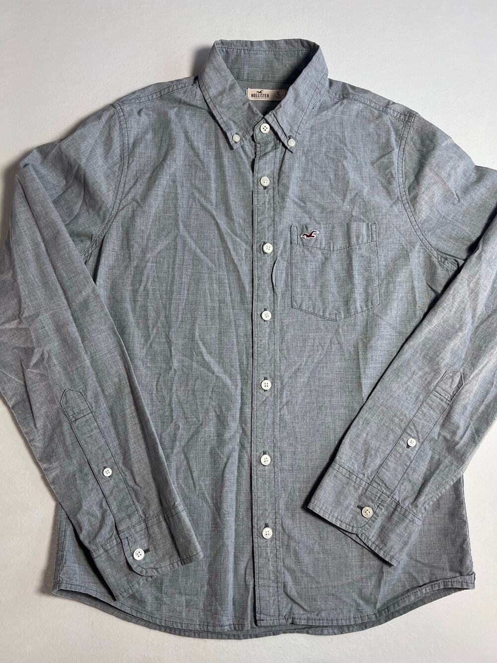Hollister Men’s Small Gray Chambray Button Down Shirt 100% Cotton